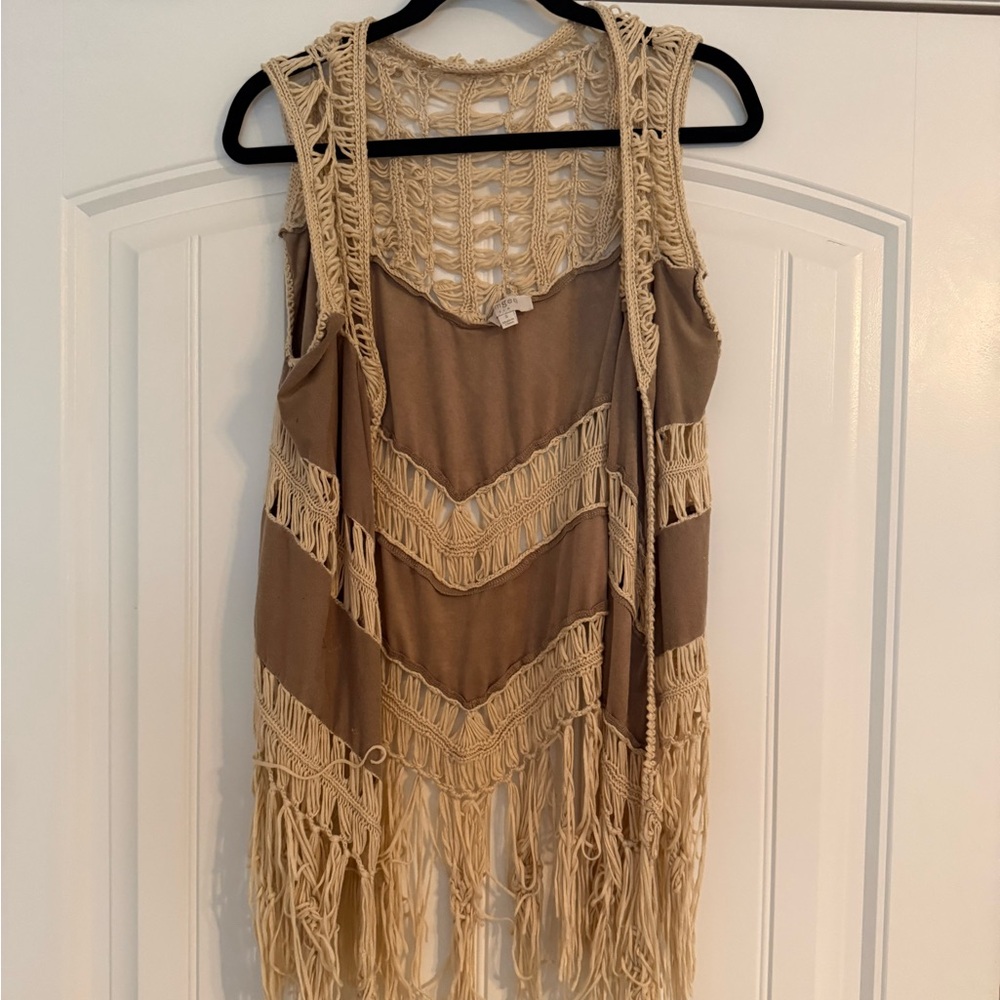 Umgee Boho Faux Suede Crochet Fringe Indie Small Open Vest Western Hippie Earthy